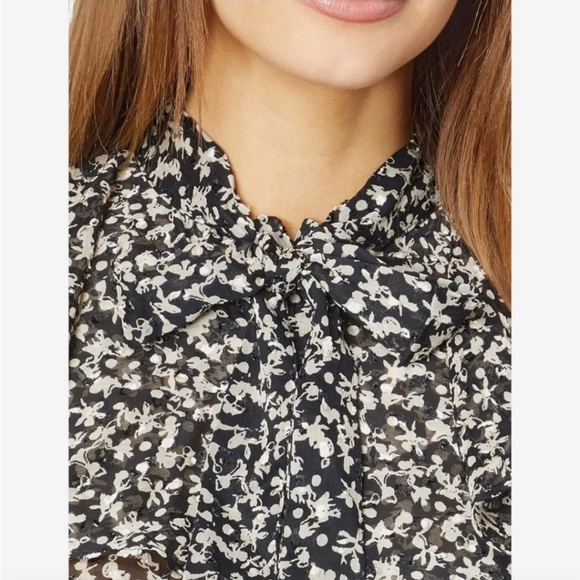 Bishop & Young Selena Poet Blouse Sz L NWT MSRP $90 - Picture 3 of 11